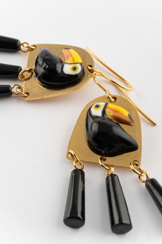 Toucan Graphic Pendant Earrings - Sawadee