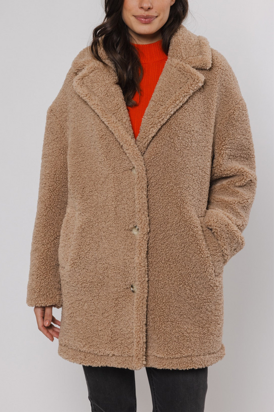 Baps Coat