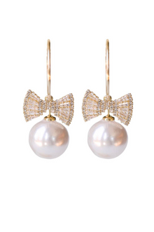  Bow Tie Pearl Earrings