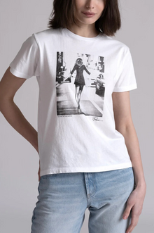  Caught in the Middle Tee