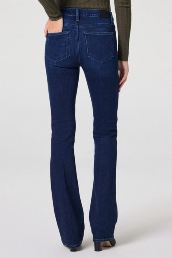 High Rise Manhattan 32" Bootcut Jean