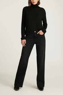  Taylor Straight Leg Jean