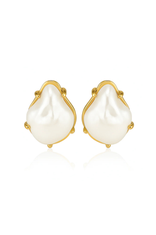 Willa Oversized Baroque Pearl Earring
