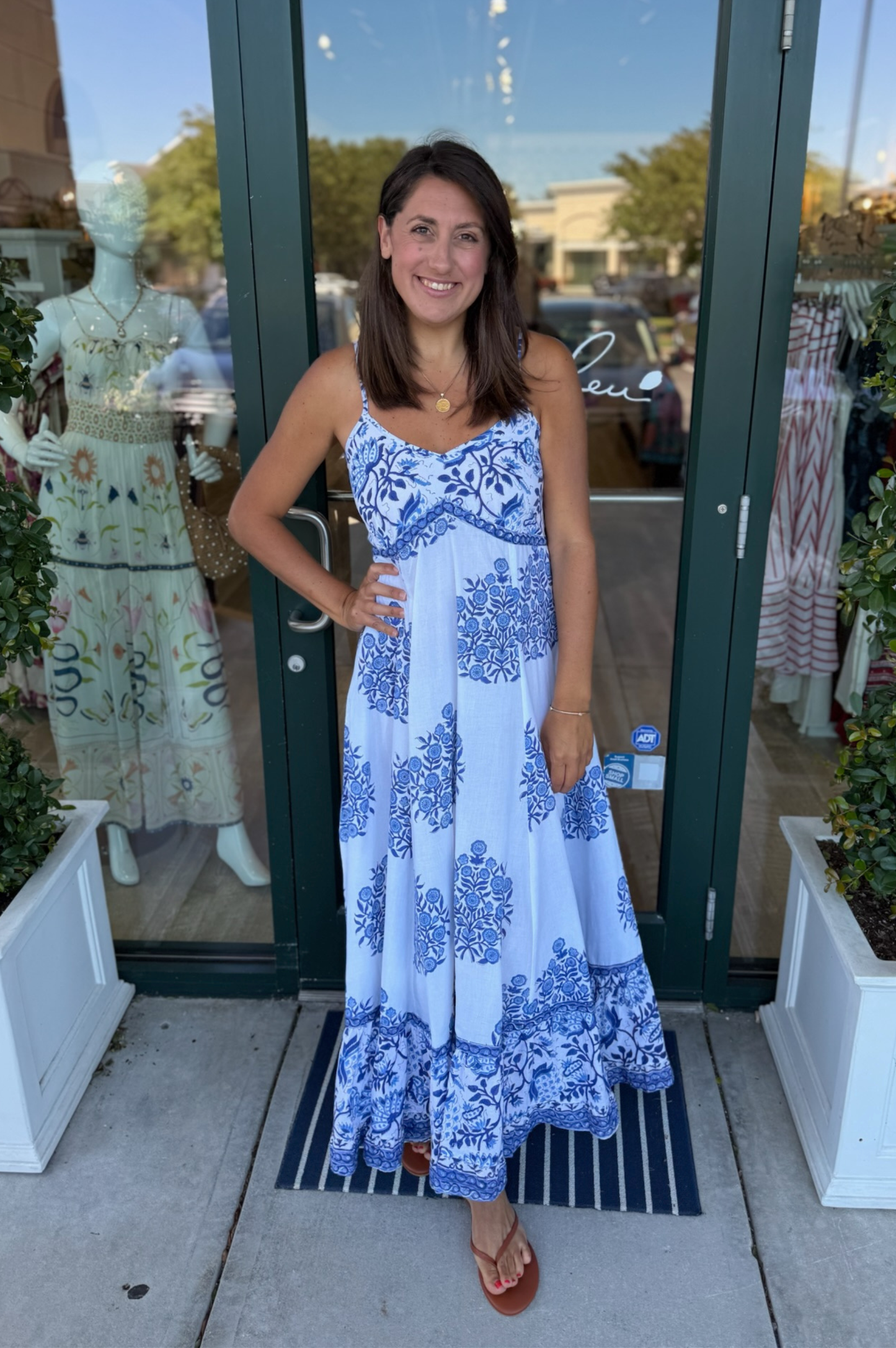la plage maxi dress Mallory Maxi Dress - Abstract Floral - Blue
