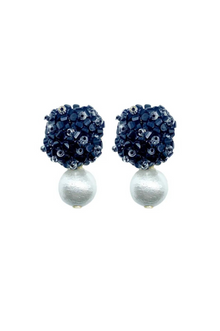  Liz Cotton Pearl Onyx Earrings