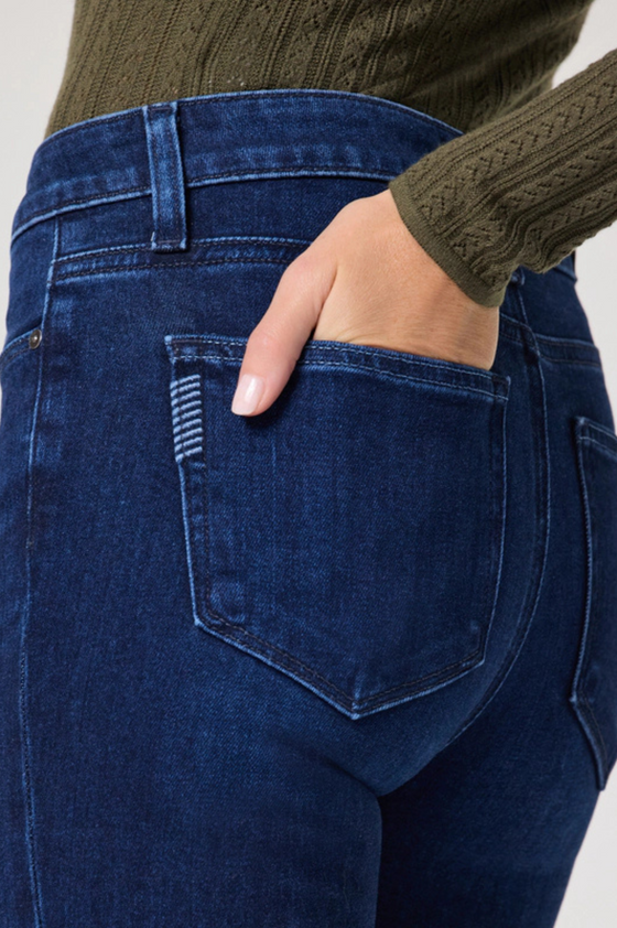 High Rise Manhattan 32" Bootcut Jean