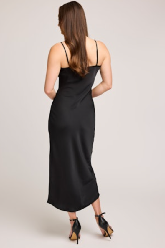Isra Dress