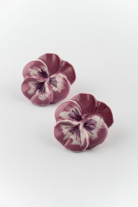 Figs & Flowers Pansy Stud Earring